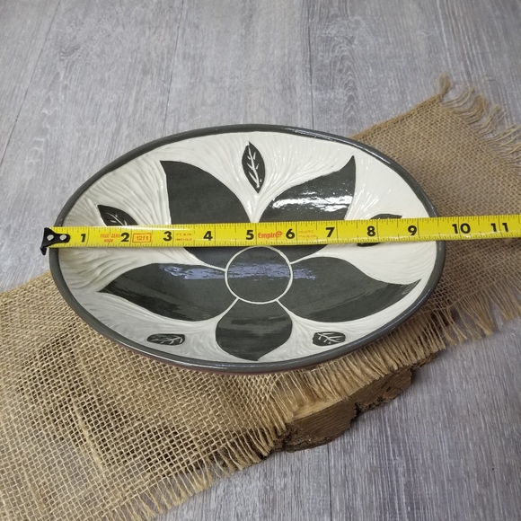 Gorgeous handcrafted decor bowl - Picture 5 of 12